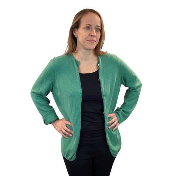 SAKS FIFTH AVENUE Cashmere Button Up Cardigan Green